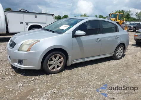 2010 Nissan Sentra 2.0Sr z USA, uszkodzony, nr VIN 3N1AB6AP0AL675741